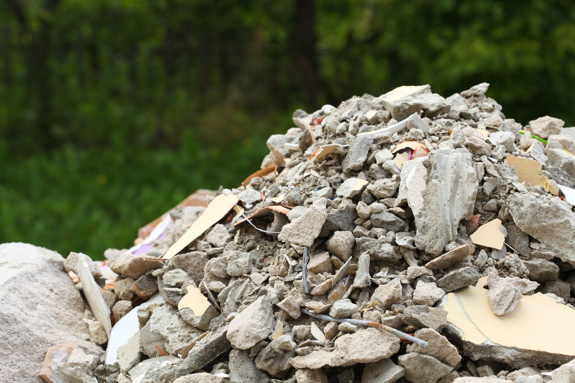 Concrete Construction and Demolition Waste We Remove